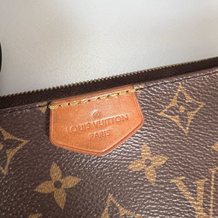 LV M44813綠背帶老花五合一-16