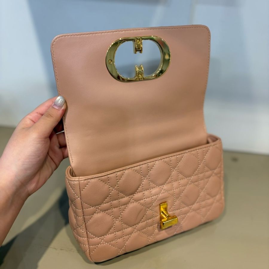 Dior 粉牛皮Caro小號肩斜背包M9241UWHC-7