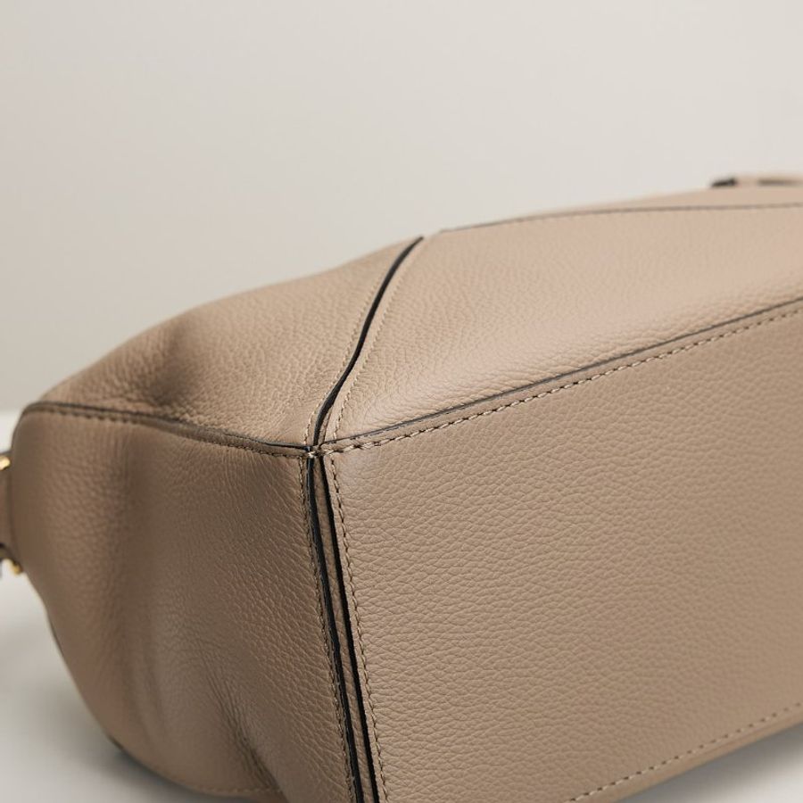 二手Loewe Puzzle small沙色-11