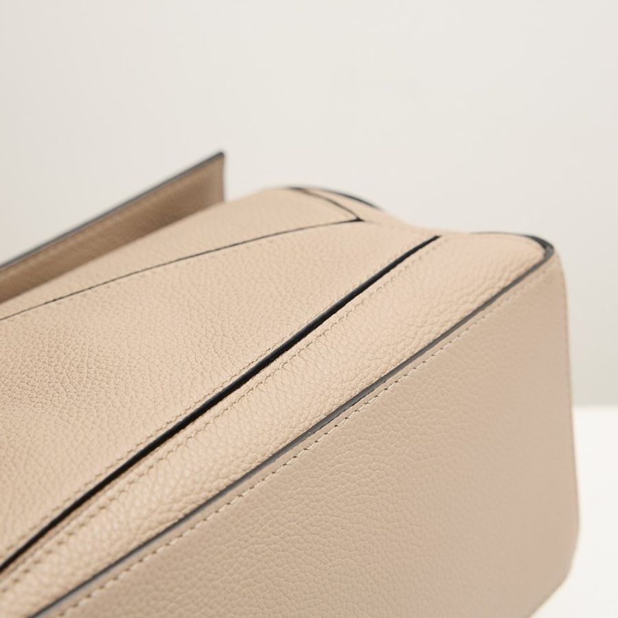 二手Loewe Puzzle small沙色-18