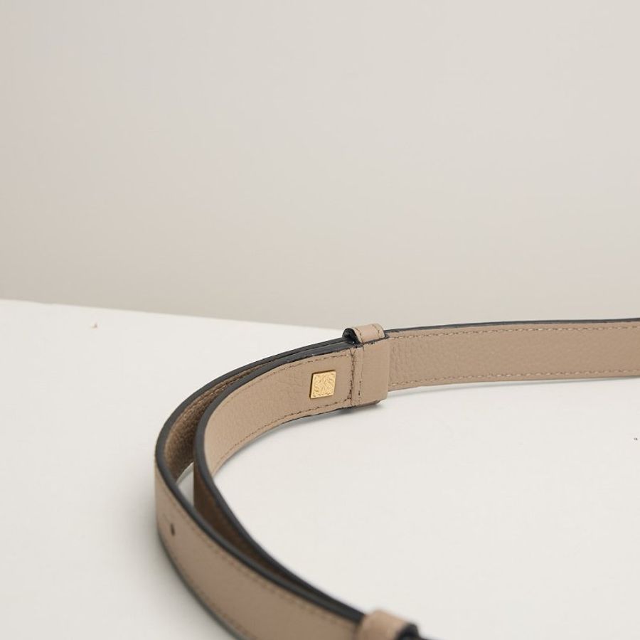 二手Loewe Puzzle small沙色-24