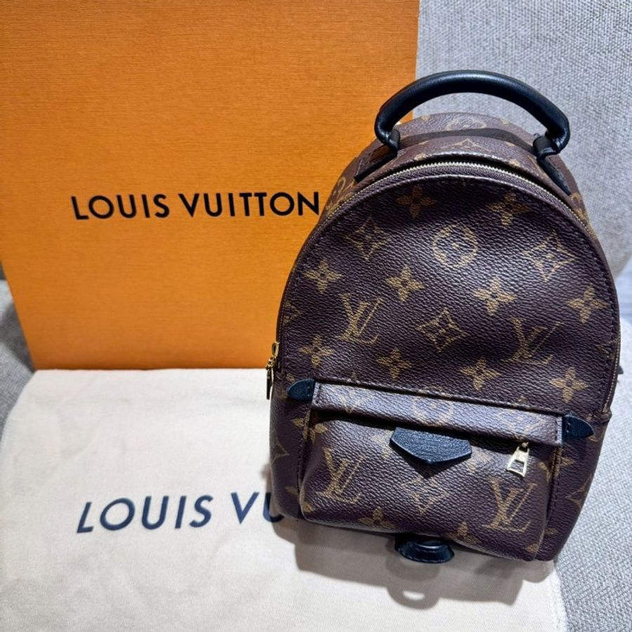 Louis Vuitton 帆布印花迷你後背包 新版的晶片款-0