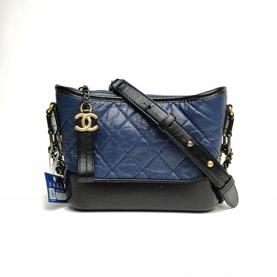 CHANEL GABRIELLE流浪小号拼色牛皮27开金银扣肩背包-0