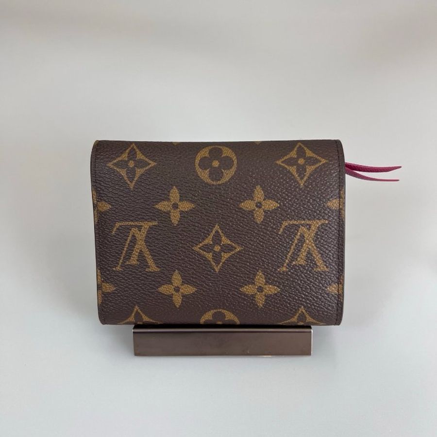 LV M41938/晶片款 老花紫紅Victorine短夾-1