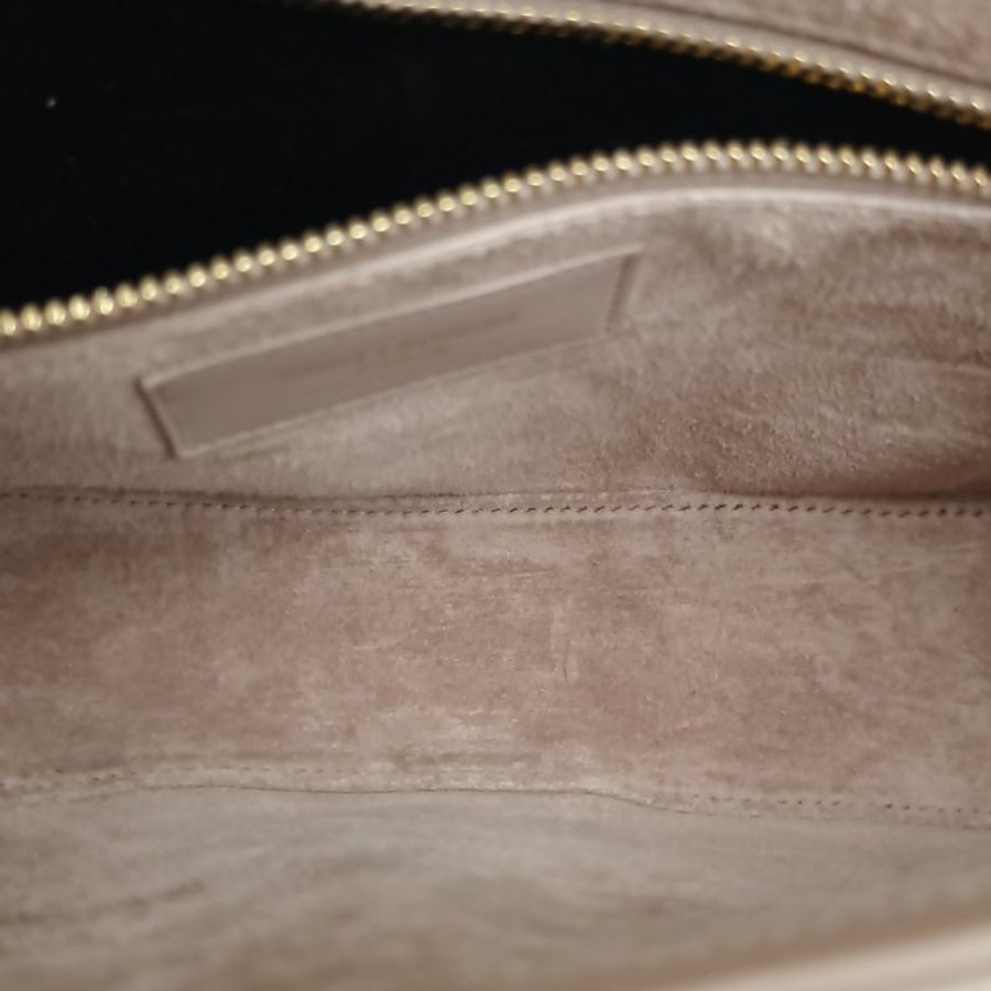 SAINT LAURENT LE5À7腋下包小号23奶茶色牛皮金扣肩背包-4