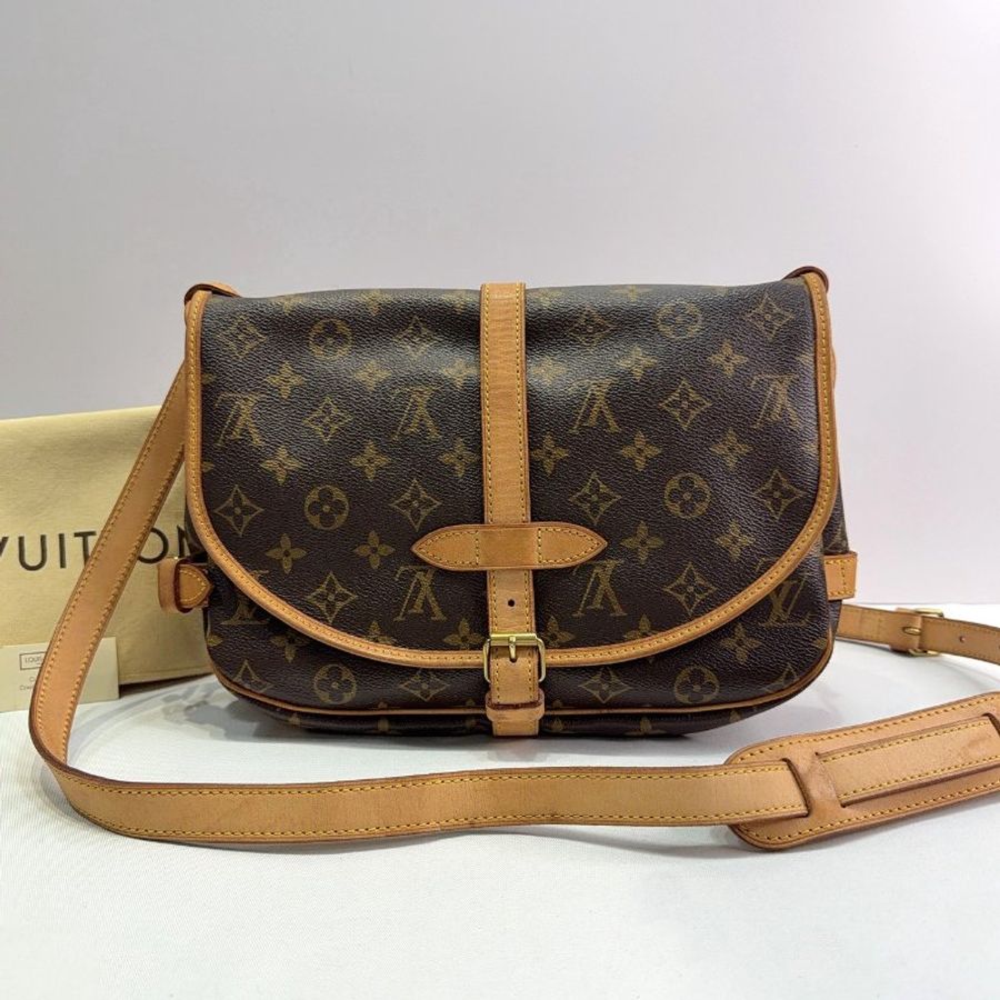 LV Monogram Saumur雙面馬鞍包-1