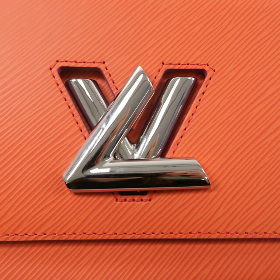 LOUIS VUITTON Epi Twist MM鏈帶肩背袋-5
