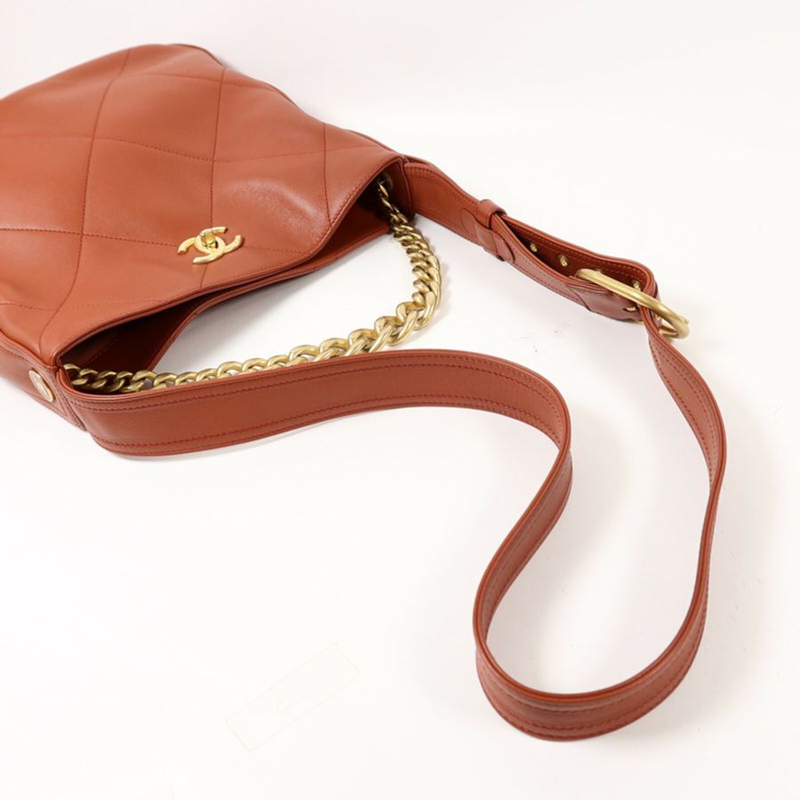 CHANEL 牛皮皮革Hobo Bag手挽肩背兩用袋-10