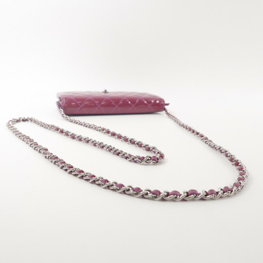 CHANEL 漆皮皮革2.55 Wallet On Chain鏈帶肩背袋-8