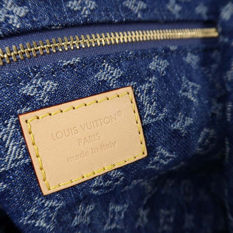 LOUIS VUITTON Monogram Denim Carryall Cargo PM肩背袋-7