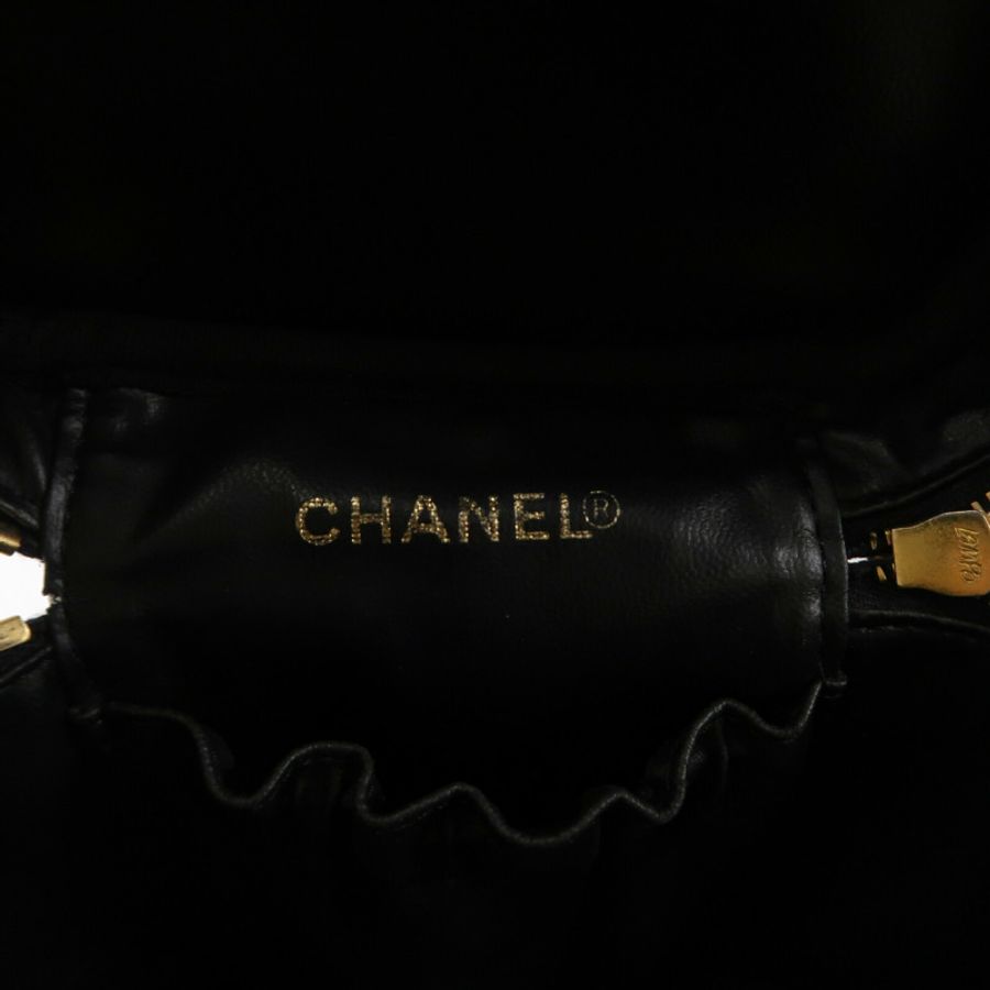 CHANEL 牛皮皮革Vintage Vanity Case手挽袋-6
