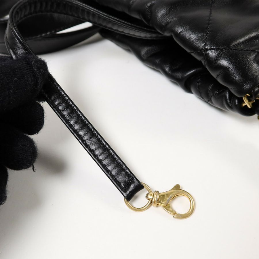 CHANEL 牛皮皮革Chanel 22 Backpack背包-10