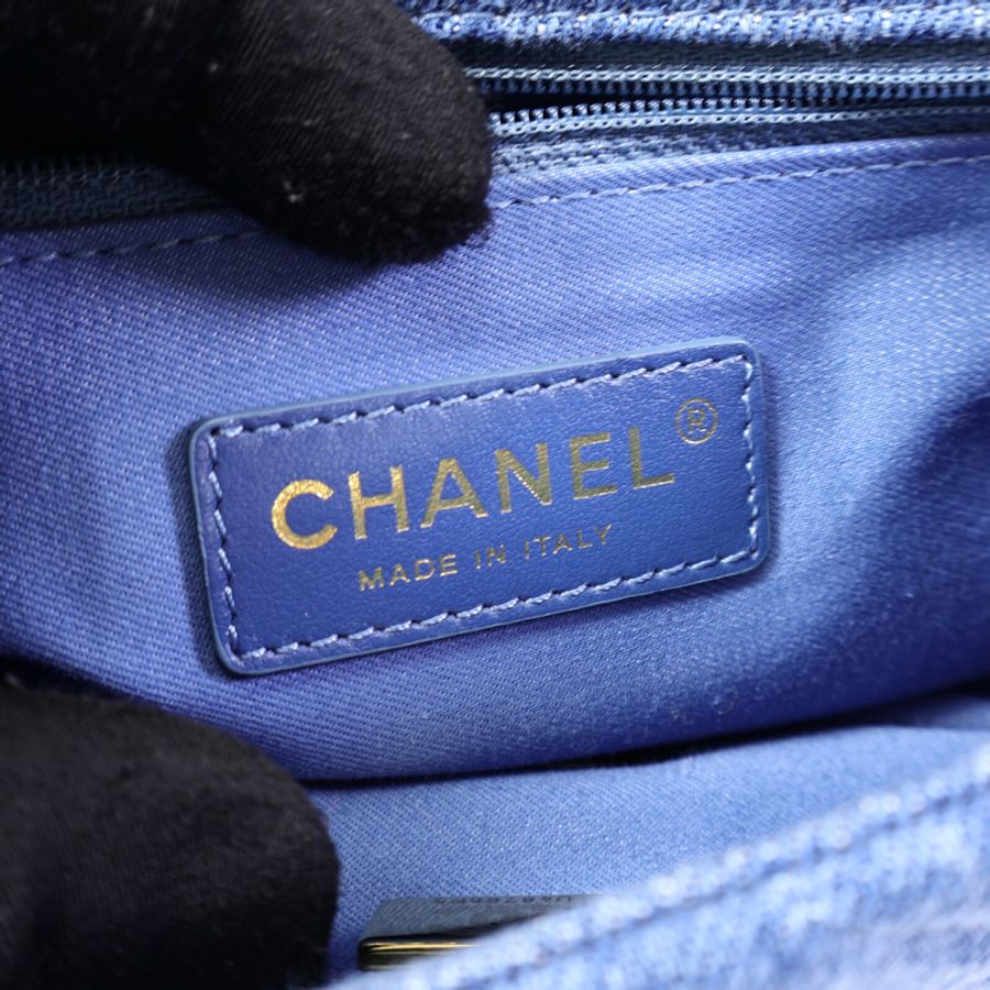 CHANEL 牛仔布Chain Shoulder Bag鏈帶肩背袋-5