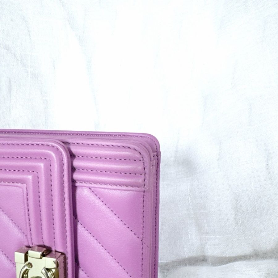 Chanel Vertical Boy Chevron-8