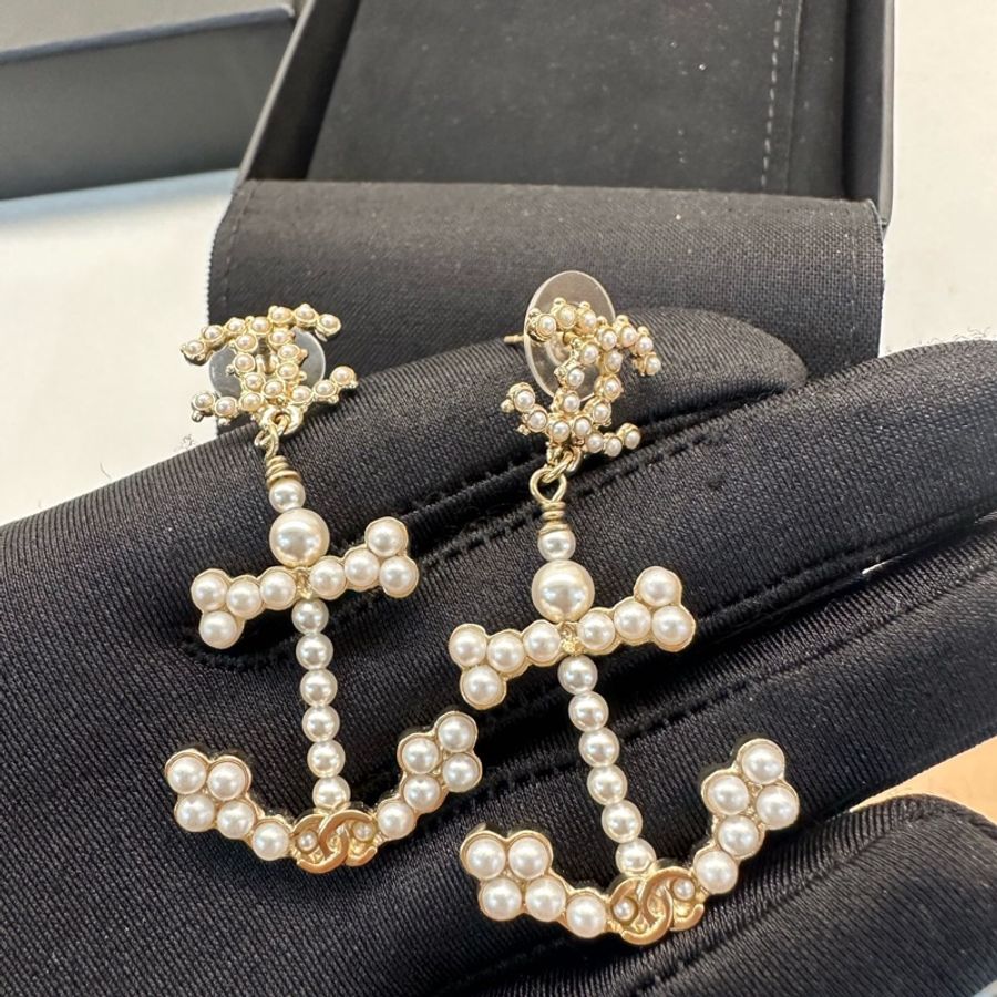 Chanel香奈兒漢堡系列 雙C航海標船舵珍珠耳釘耳環。-2