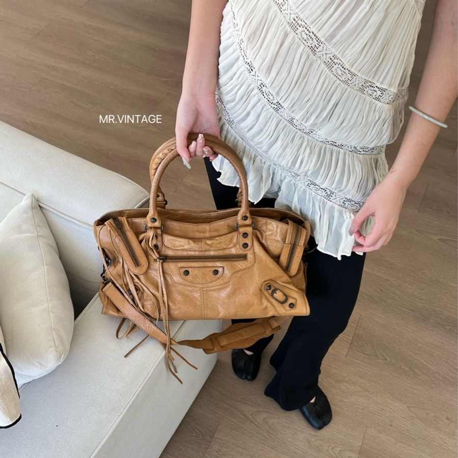 🏷️ Balenciaga 老錢風大號機車包-0