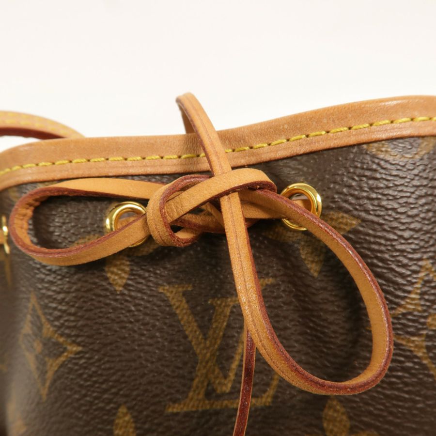 LOUIS VUITTON Monogram Nano Noe肩背袋-12