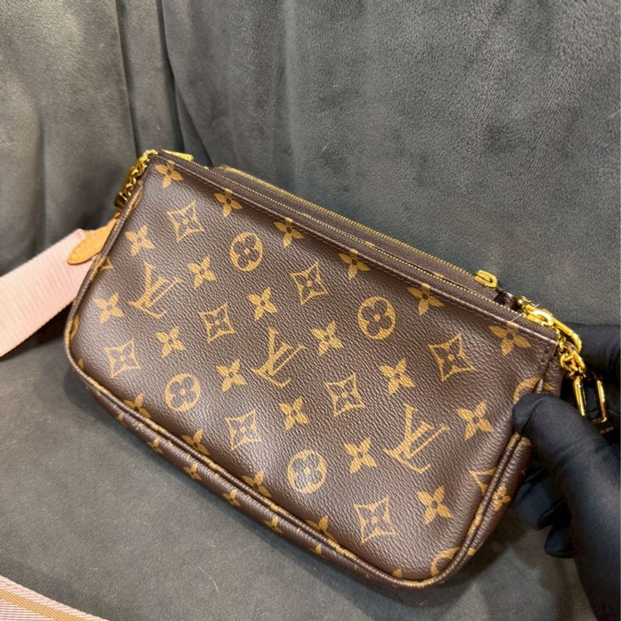 LouisVuitton路易威登五合一粉紅肩帶芯片款👙-13