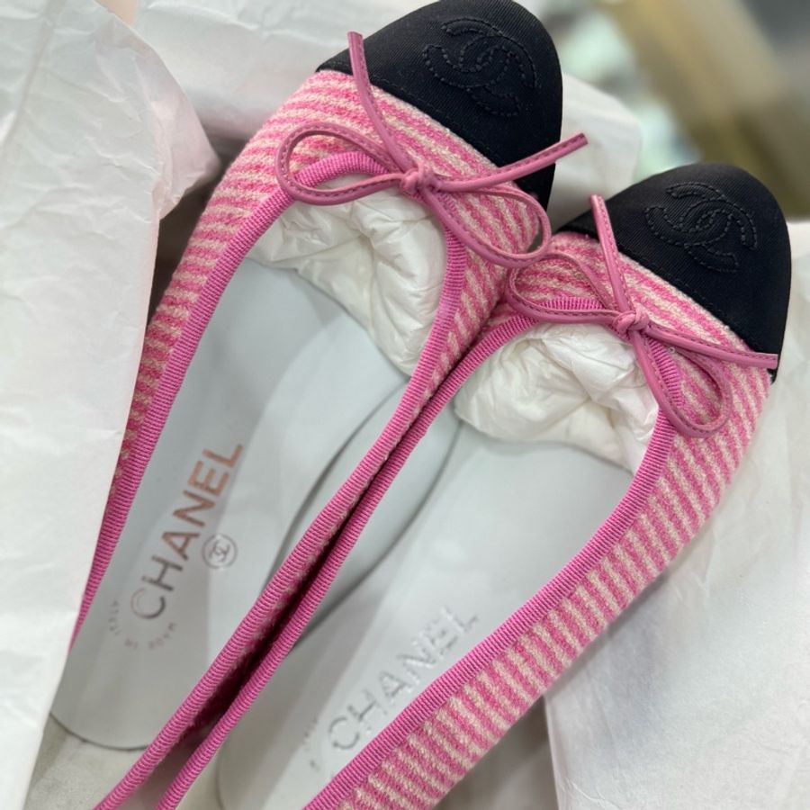 未使用 CHANEL香奈兒 粗花呢 芭蕾舞鞋 女款平底單鞋 尺碼35.5碼。-0