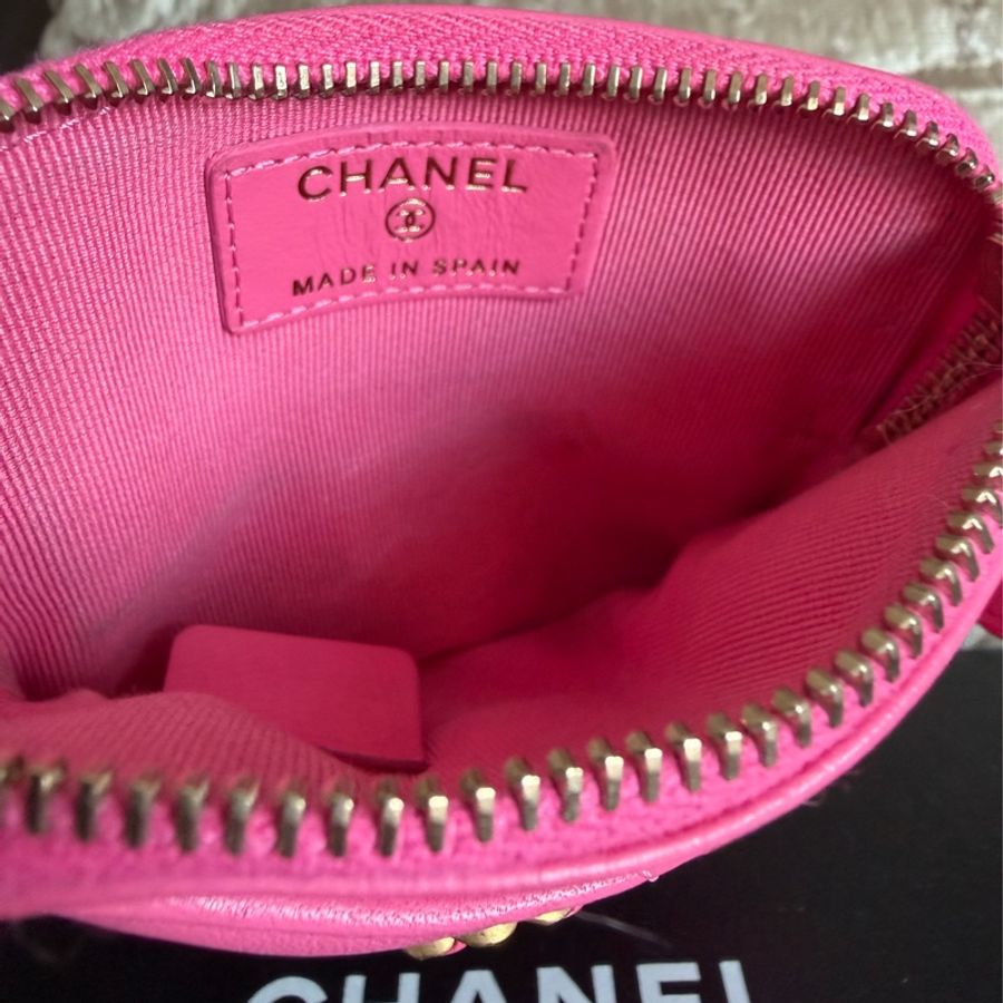 香奈兒 櫻花粉 芭比粉 零錢 吐司包 短夾 多用途錢包 卡包 chanel 19 pink Quilted Chanel 19 Zip Card Holder Wallet Pink-23