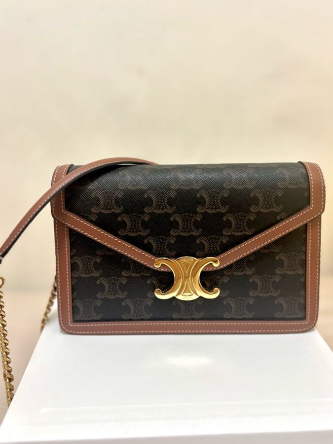 Celine woc包 （9.9新 臺北101購買）-0