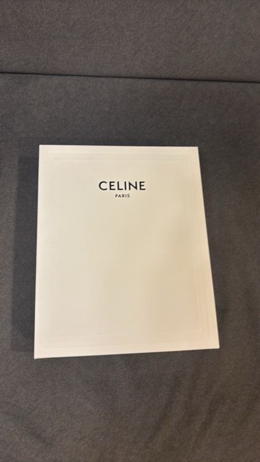 Celine woc包 （9.9新 臺北101購買）-5
