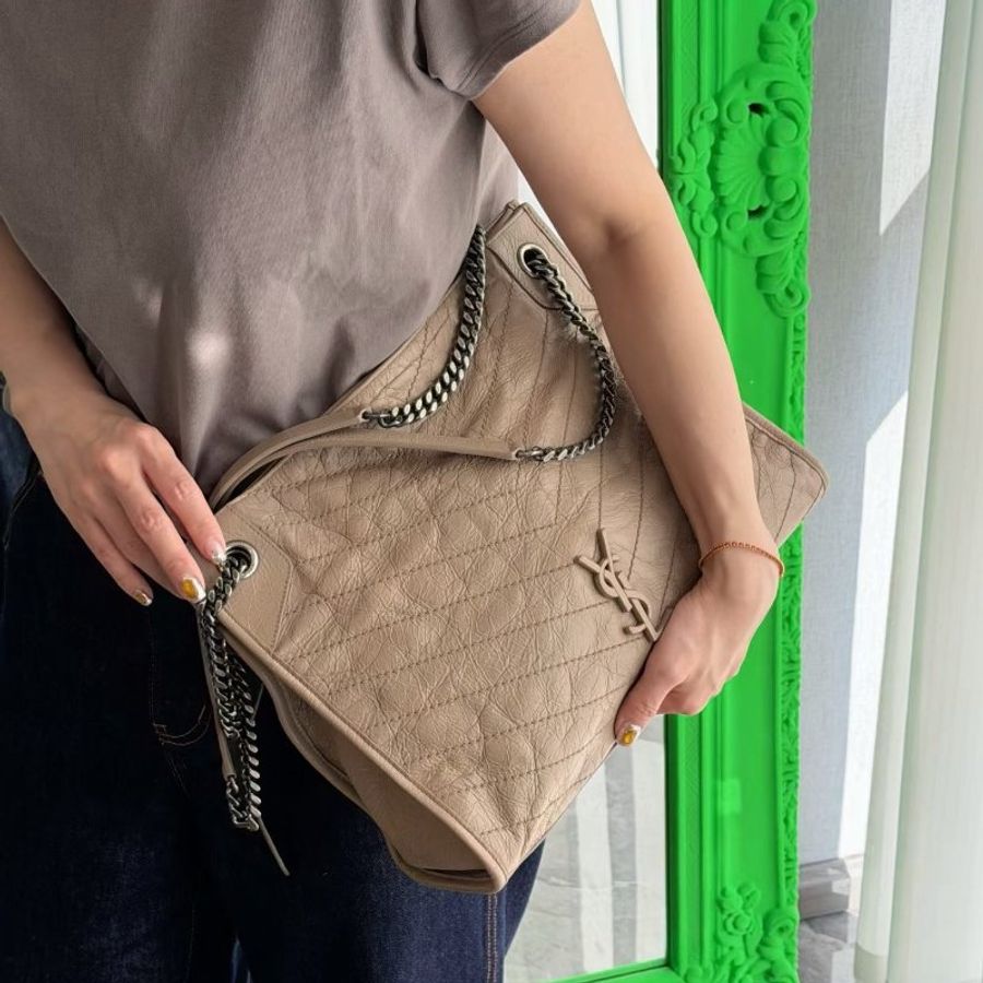 Ysl Niki ShoppingBag鏈條包中號 奶茶色 銀鏈油蠟皮32.5*26*11 98新配件塵袋-1