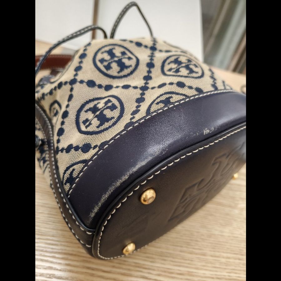 Tory Burch  T Monogram 水桶包-13