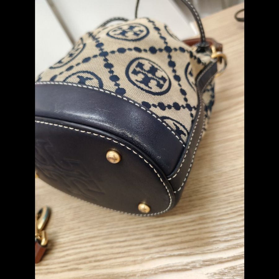 Tory Burch  T Monogram 水桶包-14