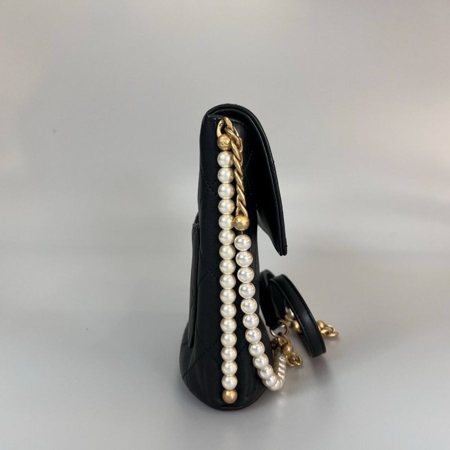 CHANEL 珍珠季節款肩背包羊皮黑 AS2503/保卡款31開-4