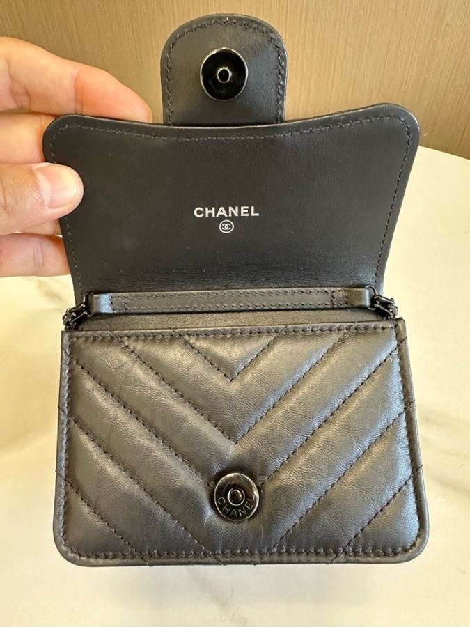 Chanel 香奈兒 255 so black 小廢包 黑色牛皮V紋 鏈條卡包。-6
