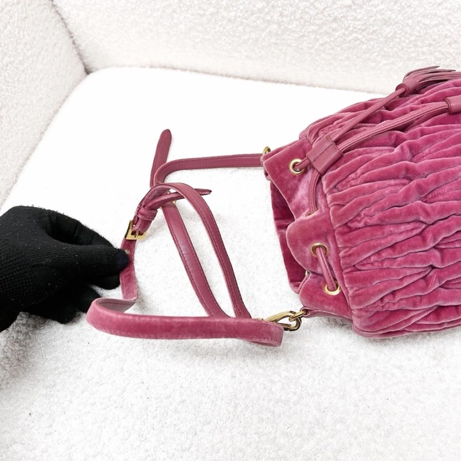 miu miu Velvet Bucket-6