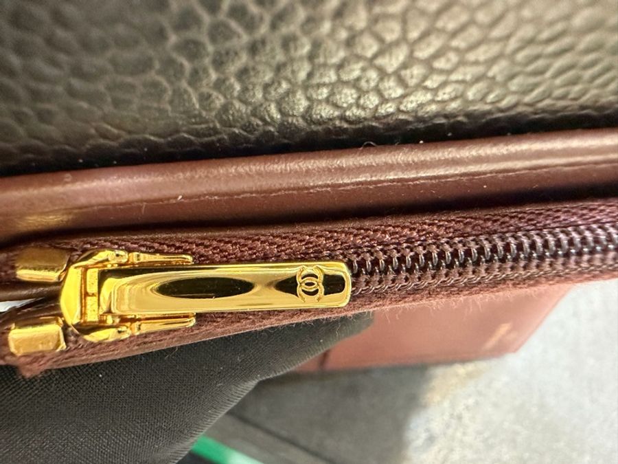 CHANEL 經典黑金荔枝皮三折中夾 - 黑金 晶片款-3