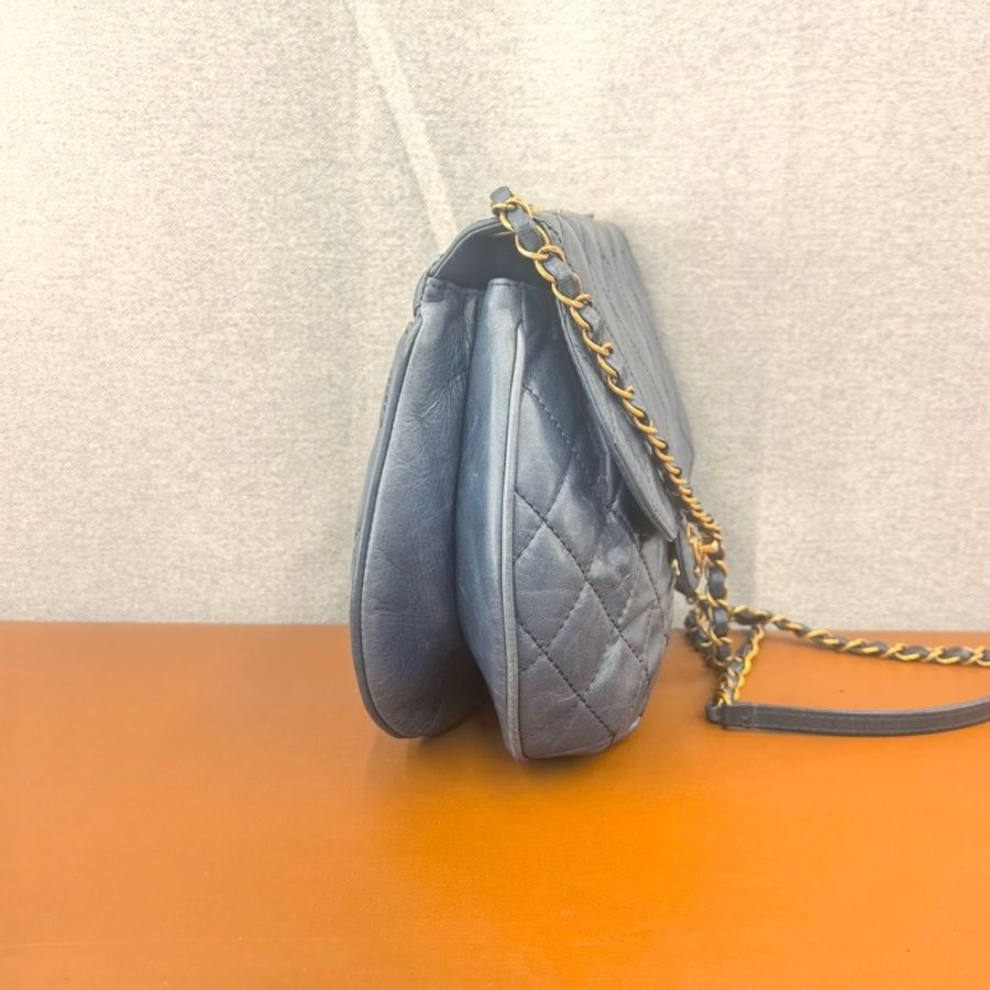 CHANEL 香奈兒海軍藍牛皮金鍊馬鞍單肩斜挎包-1