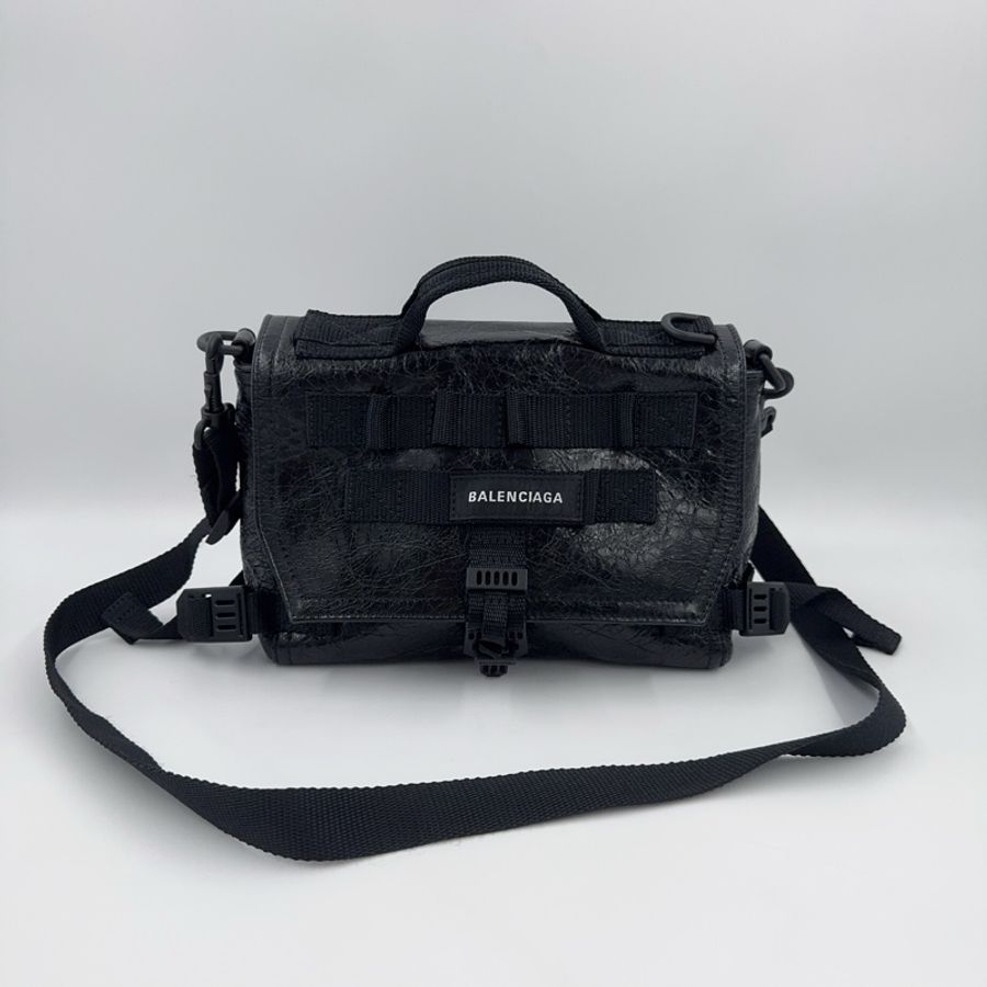 Balenciaga 黑色探險家小號郵差包（全配狀況超好！）-3