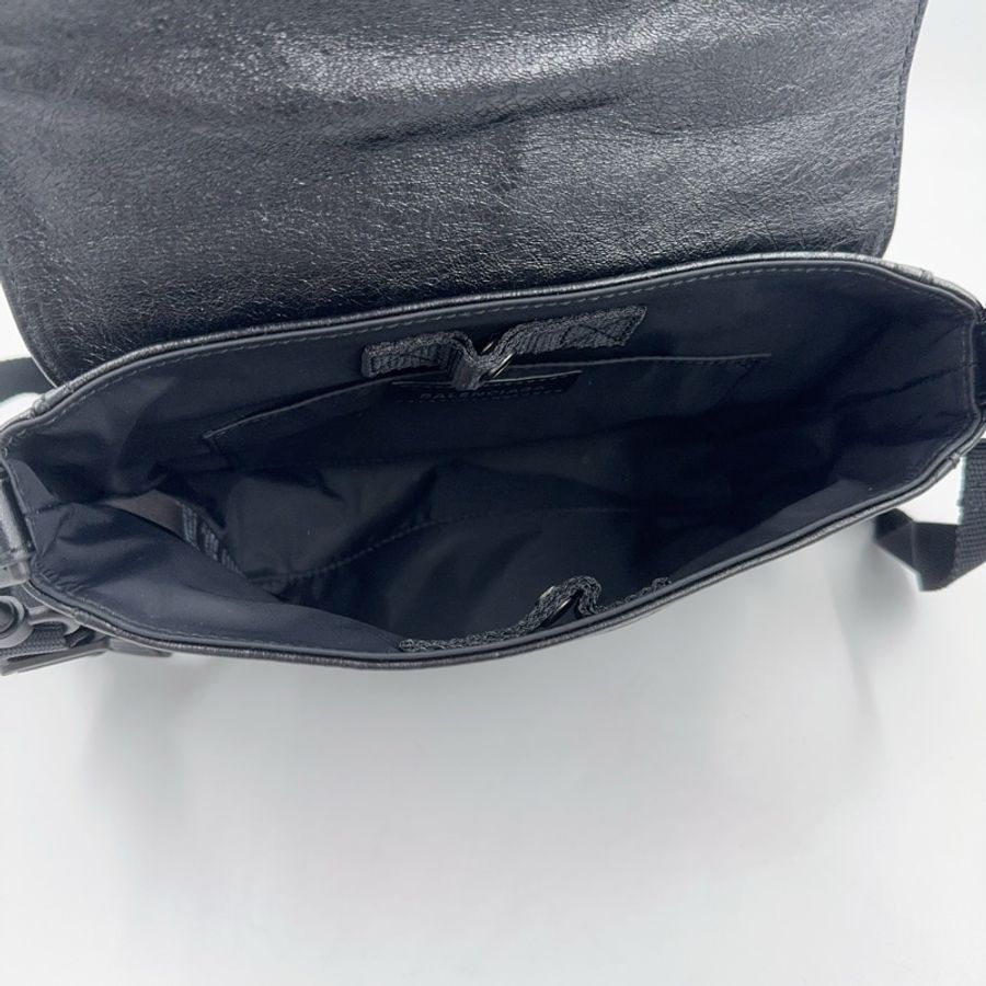 Balenciaga 黑色探險家小號郵差包（全配狀況超好！）-8