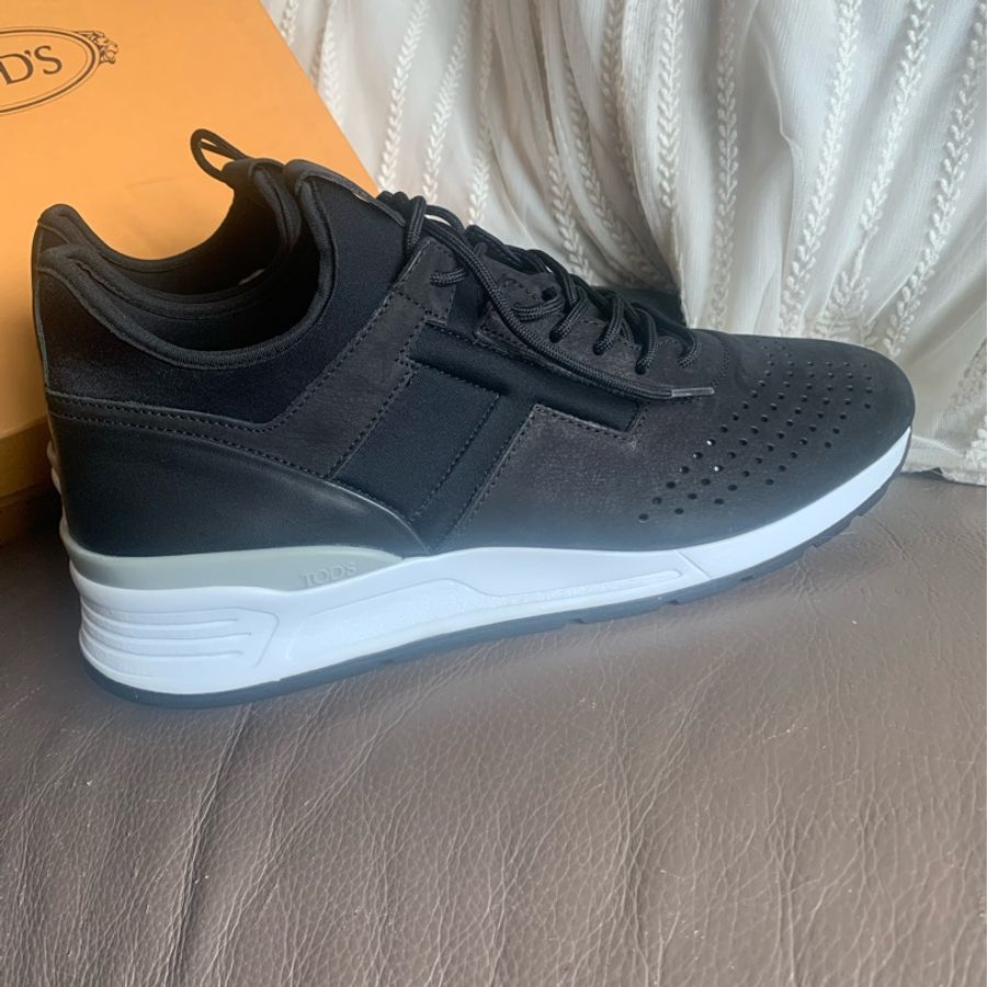 全新 tods 黑色休閒運動鞋 球鞋 休閒鞋 男裝 size 9-1