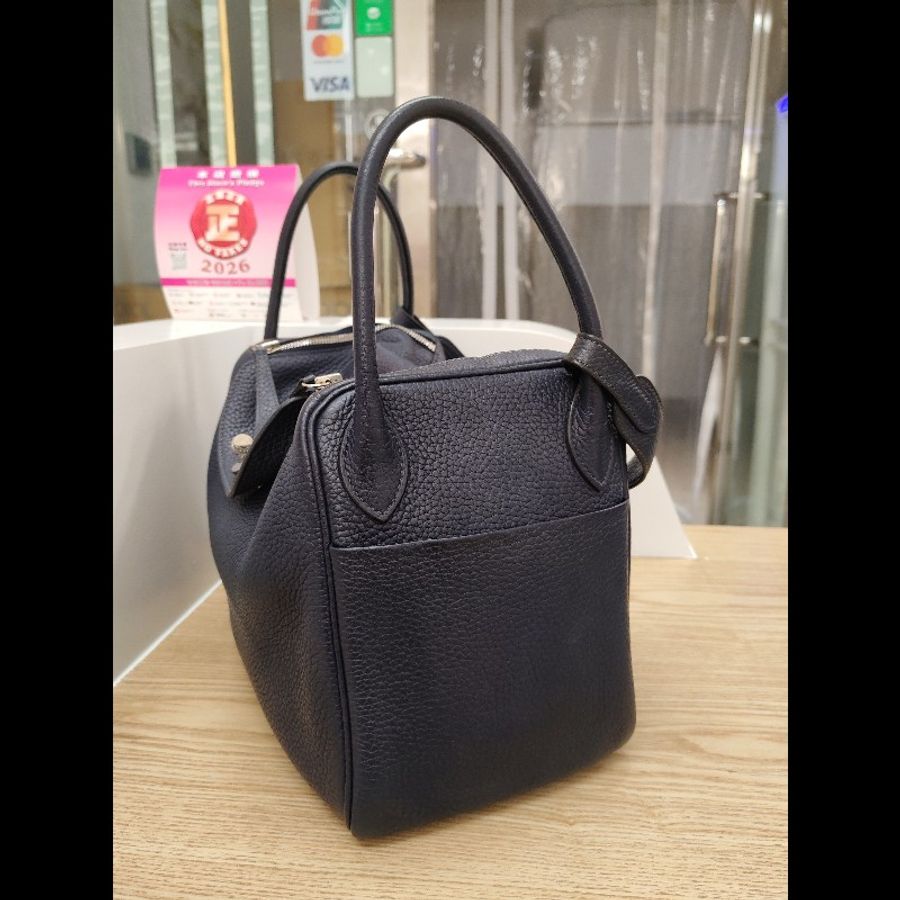 Hermes Lindy 30 午夜藍銀扣-1