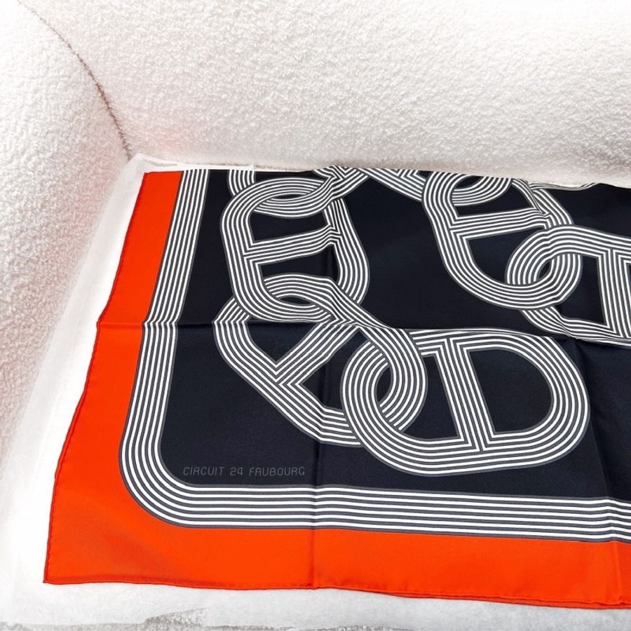 Hermes 90x90-1