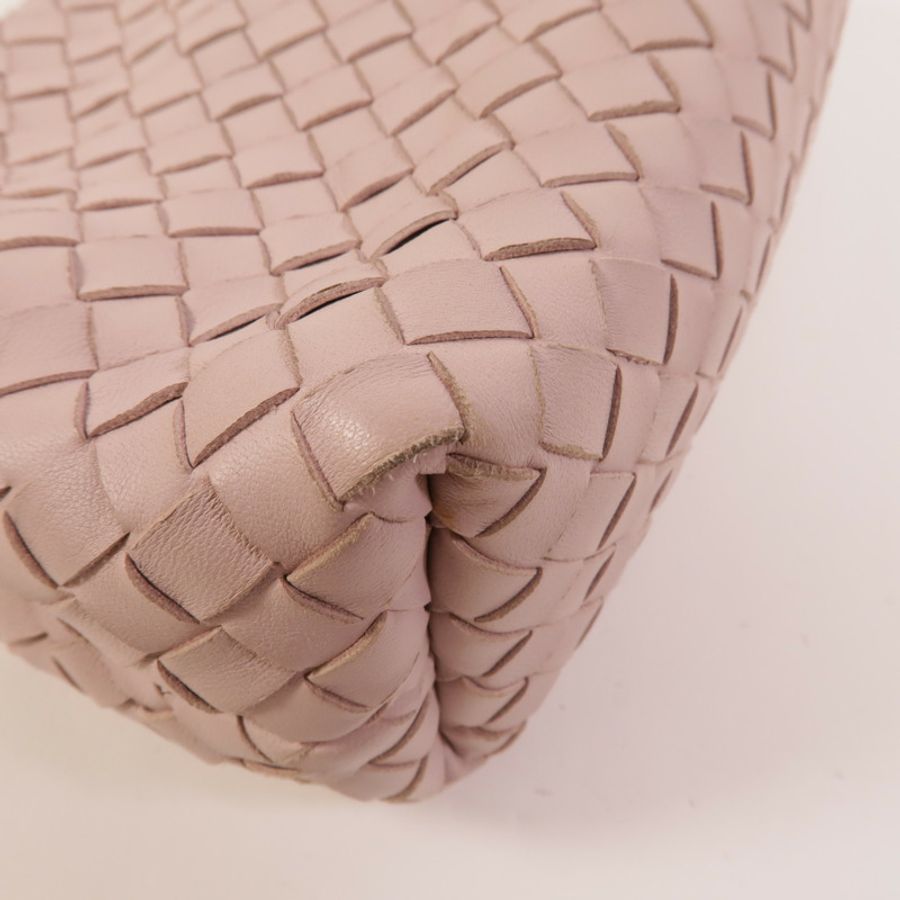 BOTTEGA VENETA 羊皮皮革Olimpia Bag鏈帶肩背袋-13