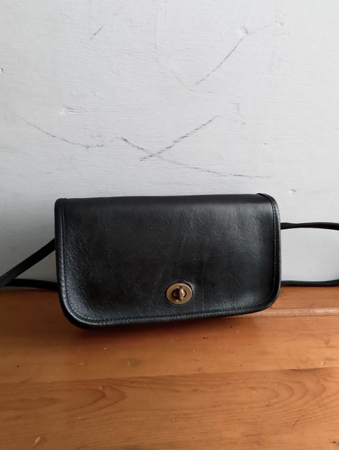 美製老品 #COACH 黑色小方包 | 美式 | 古典 | 老包 | 老靈魂 | VTG-0