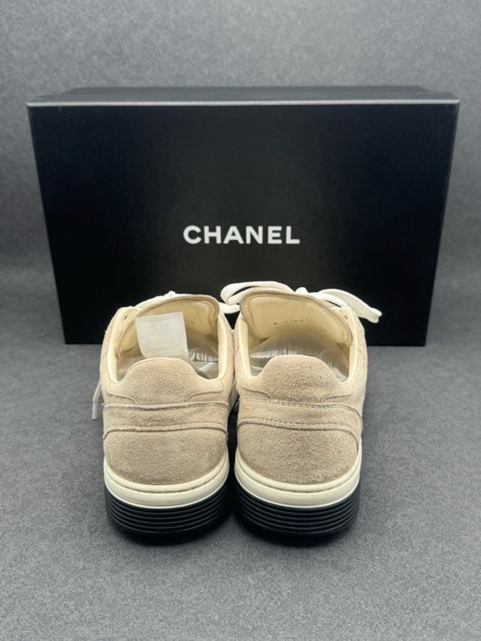Chanel香奈兒淺卡其色麂皮雙C板鞋 38碼 95新-3