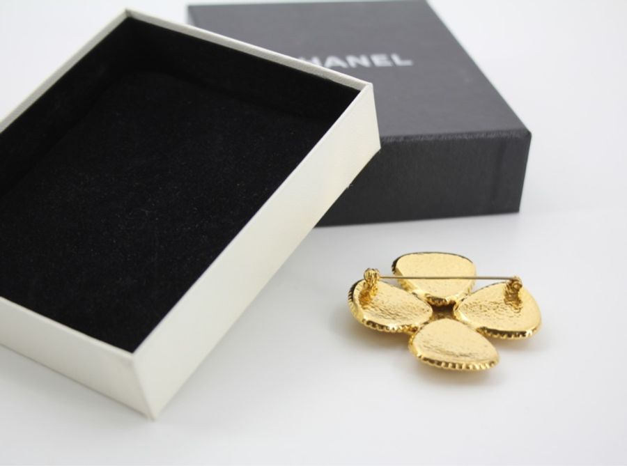 Chanel Vintage 96A 琉璃橙色鍍金四葉草胸針-7