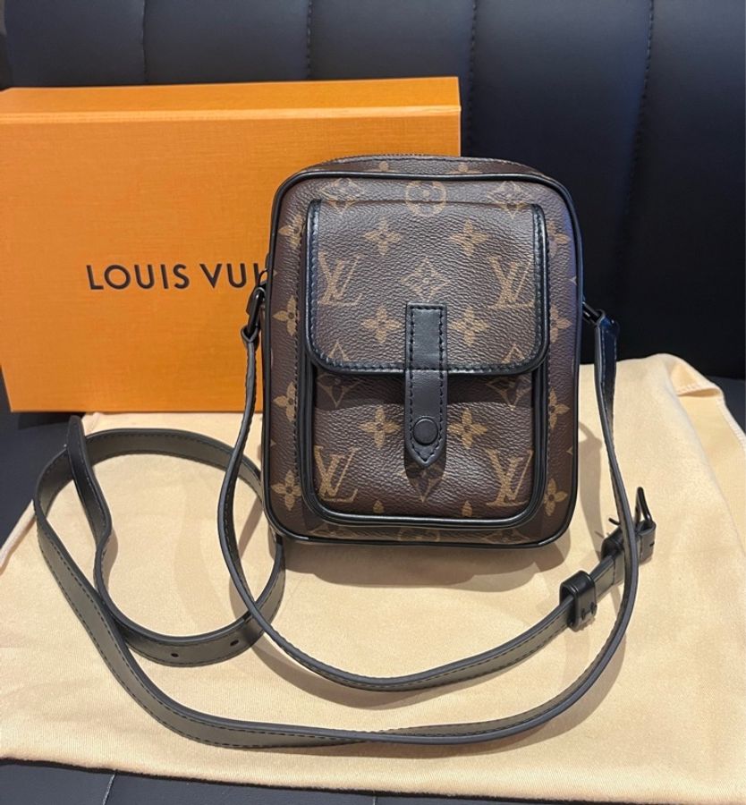 LOUIS VUITTON /路易威登 男包郵差包单肩斜挎包 男款 棕色拼黑色-0