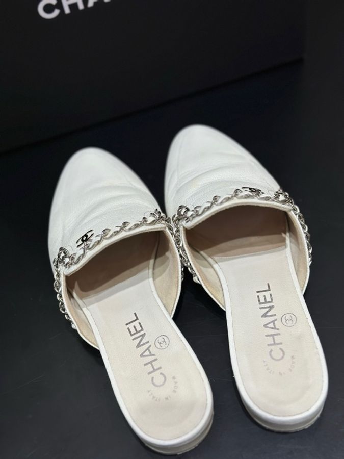 Chanel/香奈兒 白色 牛皮 穆勒拖鞋 35.5碼-1