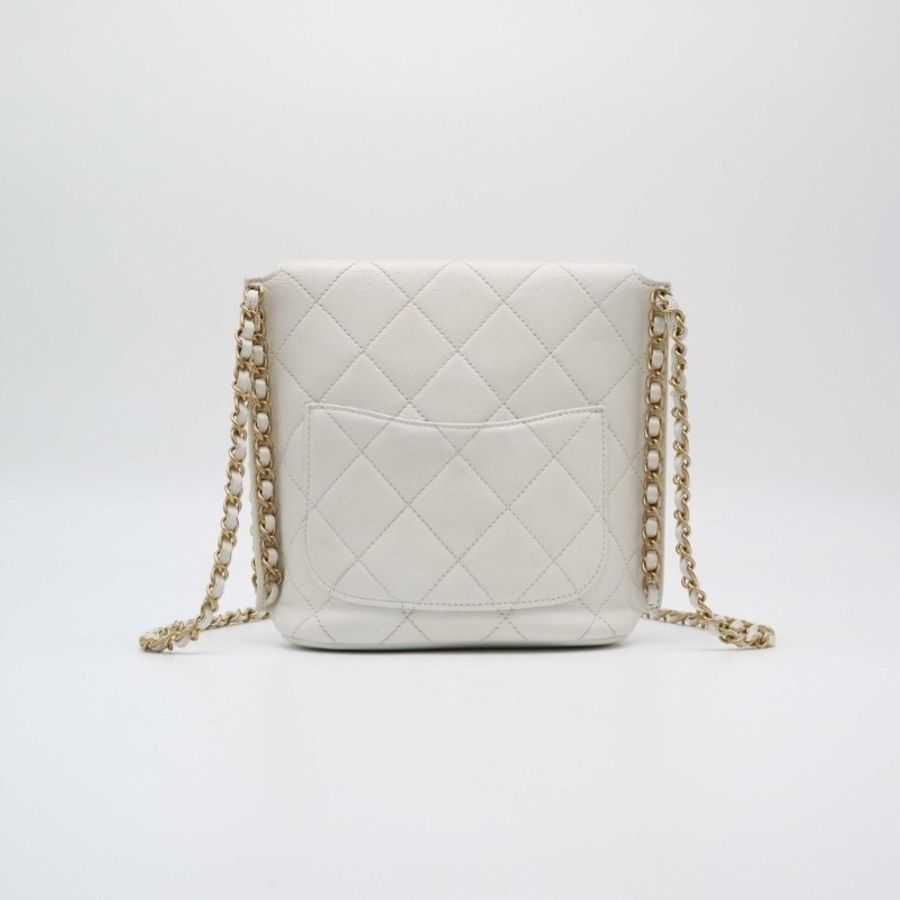 CHANEL 21S 小號 嬉皮包 鏈條包 Small Hobo Bag 白金小牛皮 19*23*7  9新 配件塵袋-4