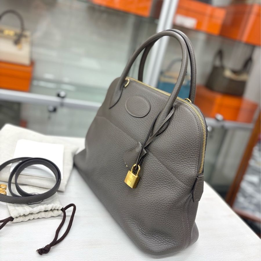 Hermes 8F錫器灰Bolide31 c刻,togo 附件鎖具、肩帶、塵袋。-2