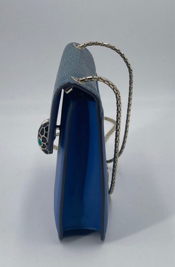 BVLGARI（寶格麗） 的經典 Serpenti Forever 鏈條蛇頭包-4