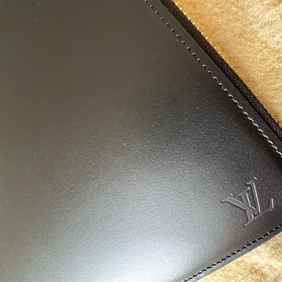 LV Louis Vuitton Pochette Voyage（手拿包）-34
