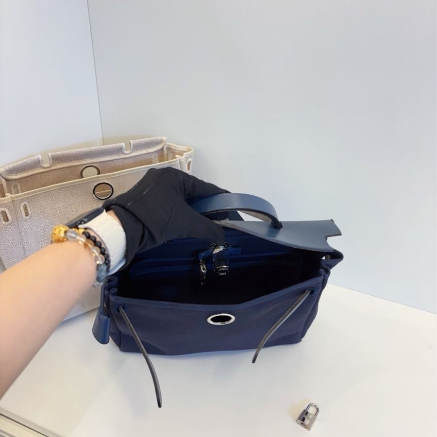 🐎Hermes愛馬仕｜Herbag31 單肩包深藍色銀扣｜98新｜框E刻-8